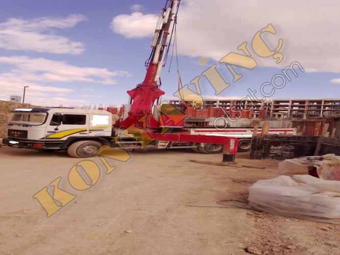 KARDELEN 35 TON ÇİFT KIRMA MAN ÜZERİNDEDİR.