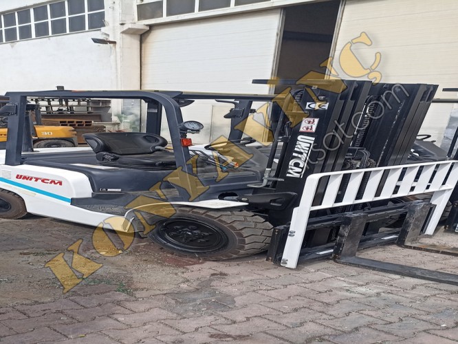 UNITCM 3 TON SIFIR FORKLİFT